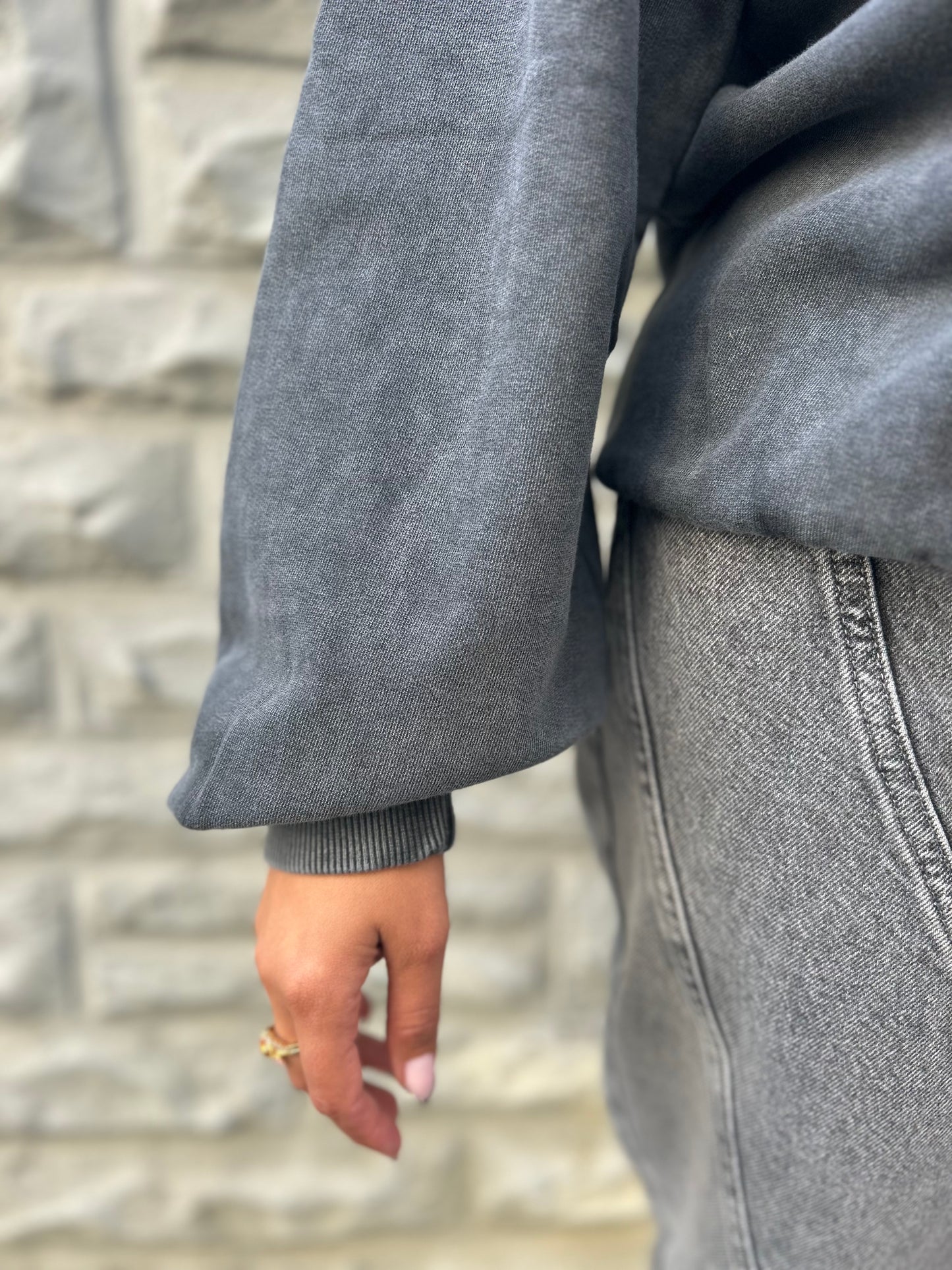 Sweater Acid Washed