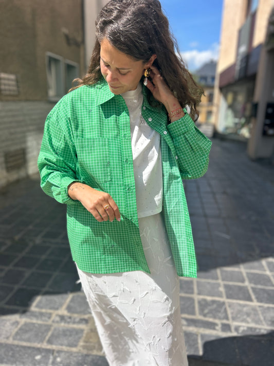 Blouse Checker